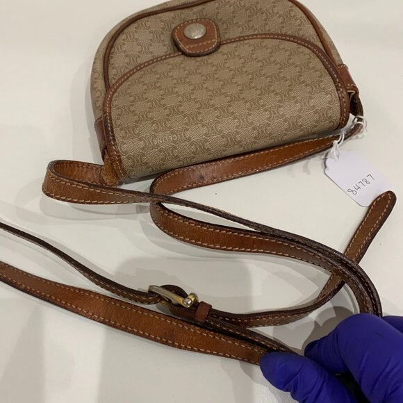 Celine Beige Triomphe Shoulder Bag Sku#84787 (Gently used,strap surface crack) - Picture 9 of 11